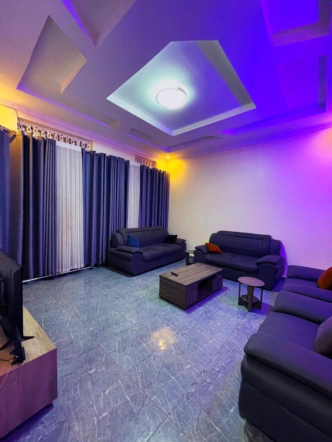 Zeo Airbnb - Cheap Apartment In Kigali Exteriör bild